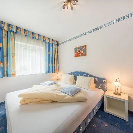 Hilbrand Apartment